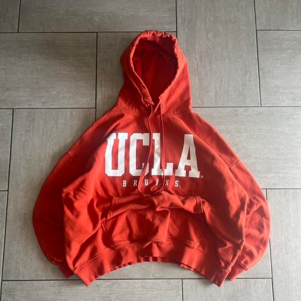 HM UCLA Bruins Hoodie Mens Orange Red Collegiate Graphic Pullover HO061